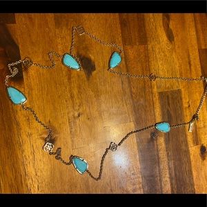 Kendra Scott necklace